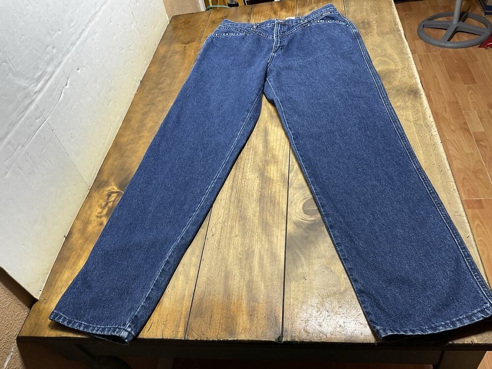 VTG Rockies High Rise Straight Bareback Star Studded Jeans Women's 17/18